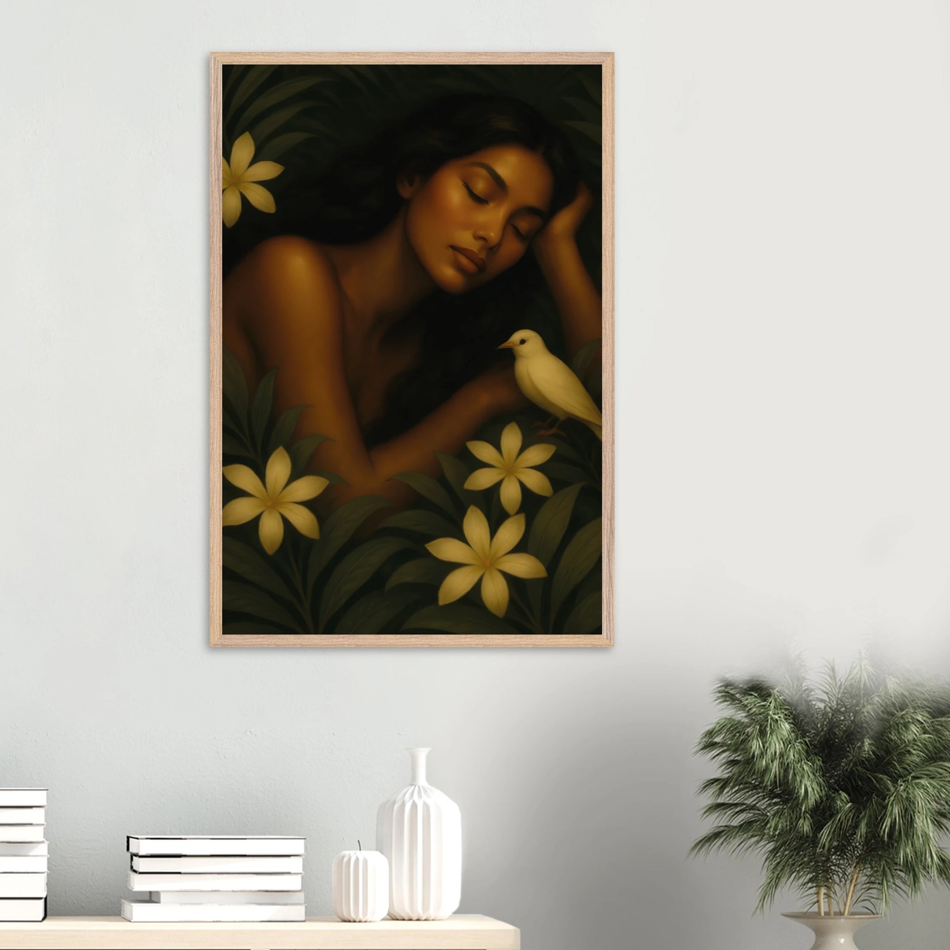 Affiche encadrée Repos Sacré accrochée au mur dans un salon, art mural féminin sacré.